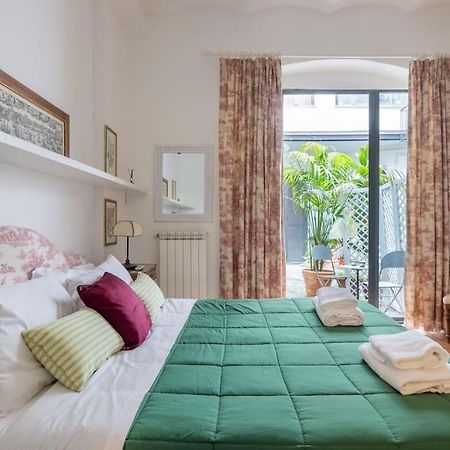 רומא Colosseum Charming Apartment מראה חיצוני תמונה